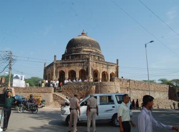 Heritage Walk Titled: Sufi Landscapes of Delhi: Mehrauli